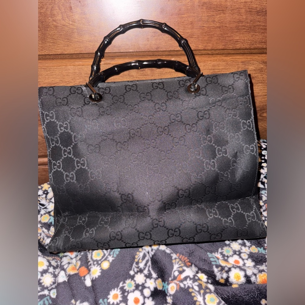 Gucci Black Logo Hand Bag With Bamboo Handles - Picture 2 of 10